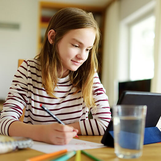 La Fundación Inocente, Inocente destina 250.000 euros a luchar contra la brecha digital en la infancia